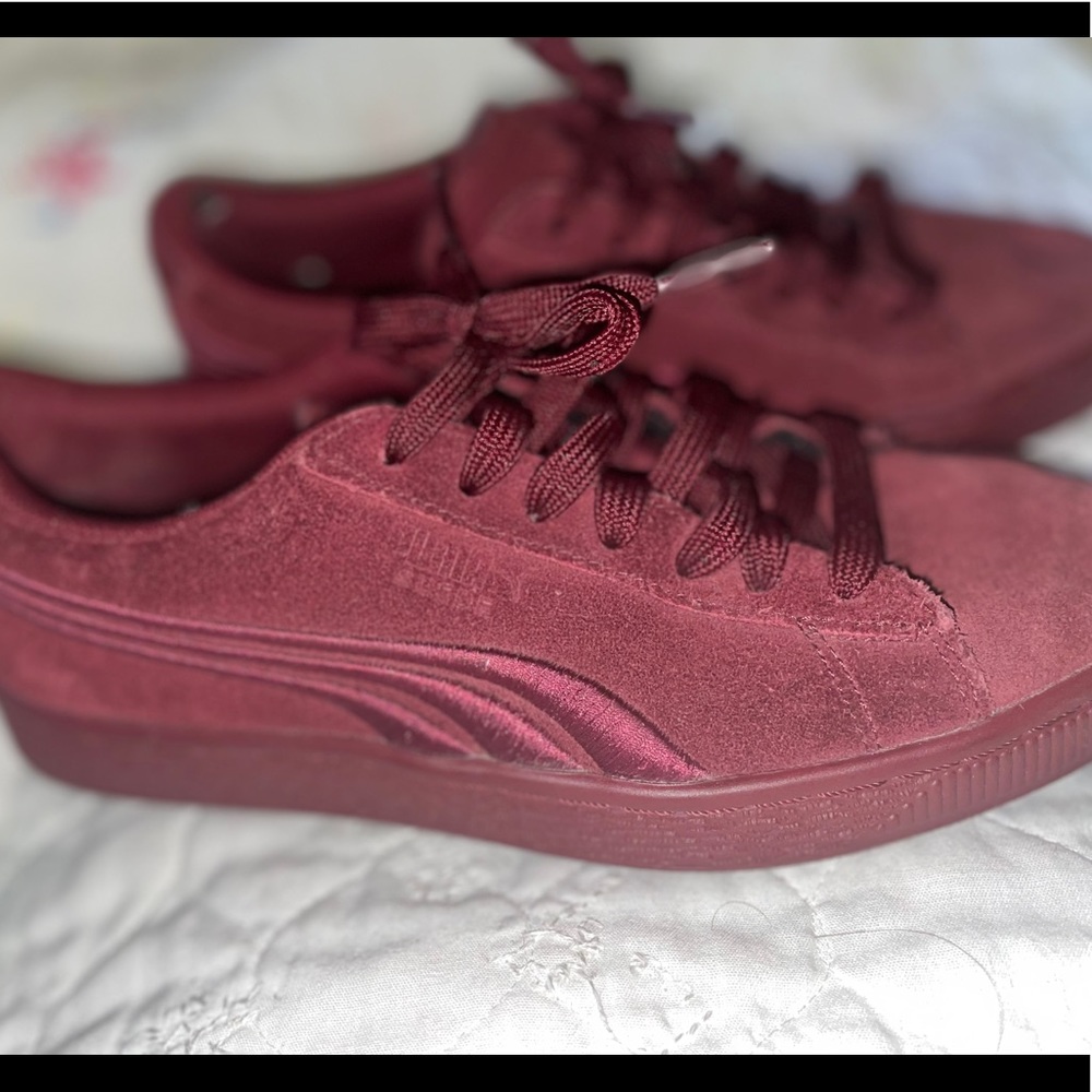 Maroon Suede Puma